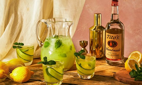 The Ultra-Refreshing Cocktail You'll Want At Every Outdoor Party