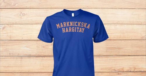 Official Mariska Hargitay Knicks Shirt | @teeviewtee