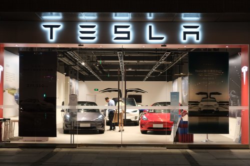 Tesla : les ventes continuent de chuter en Europe