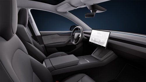Pour la Tesla Model Y moins chère, il faudra patienter, mais c'est une bonne nouvelle