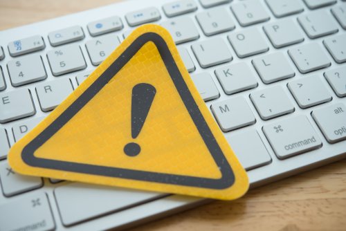 Alerte Facebook : un redoutable piège publicitaire de cryptomonnaies a déjà infecté des milliers d'ordinateurs