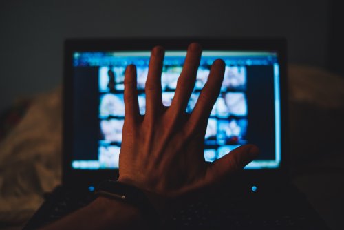 La justice valide le blocage d'un site pornographique au titre de la loi SREN