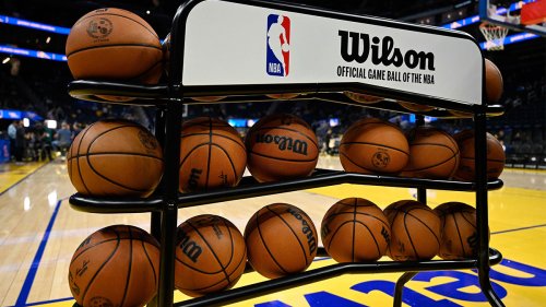 Why players feel Warriors are NBA's 'first-class' standard