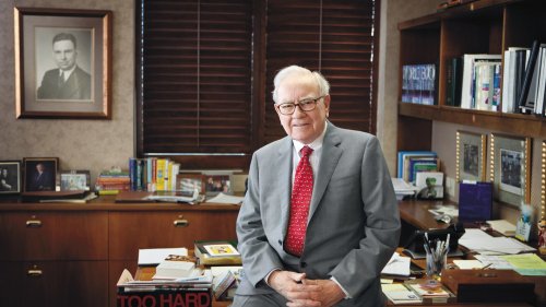 Billionaire Warren Buffett: 'This $100 college course gave me the most important degree I have'—and it's why I'm successful today