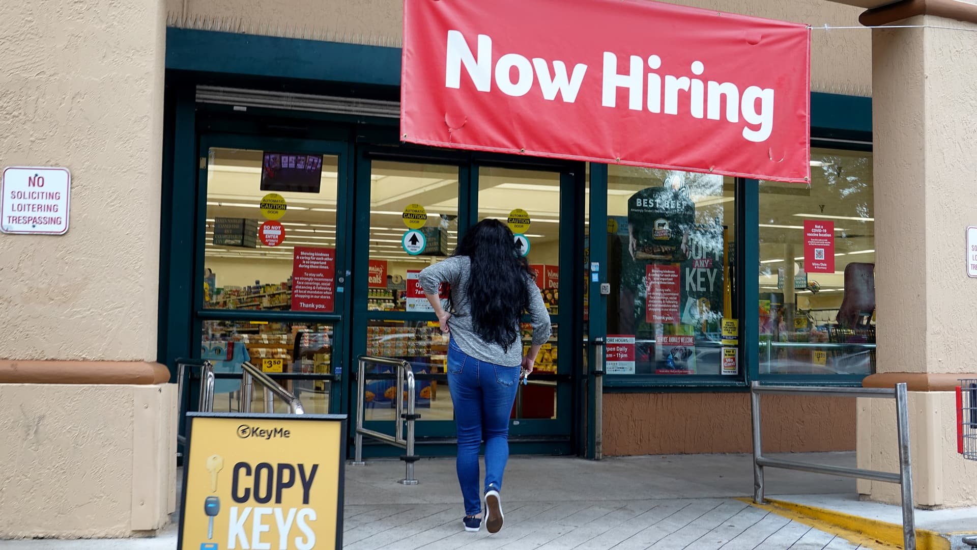 Black unemployment rate dips, labor force participation rises in January