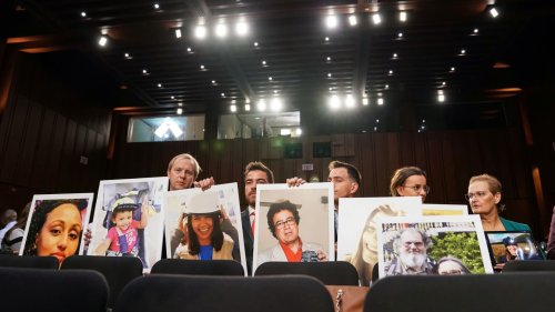 Boeing, Justice Department reach deal to avoid prosecution over deadly 737 Max crashes