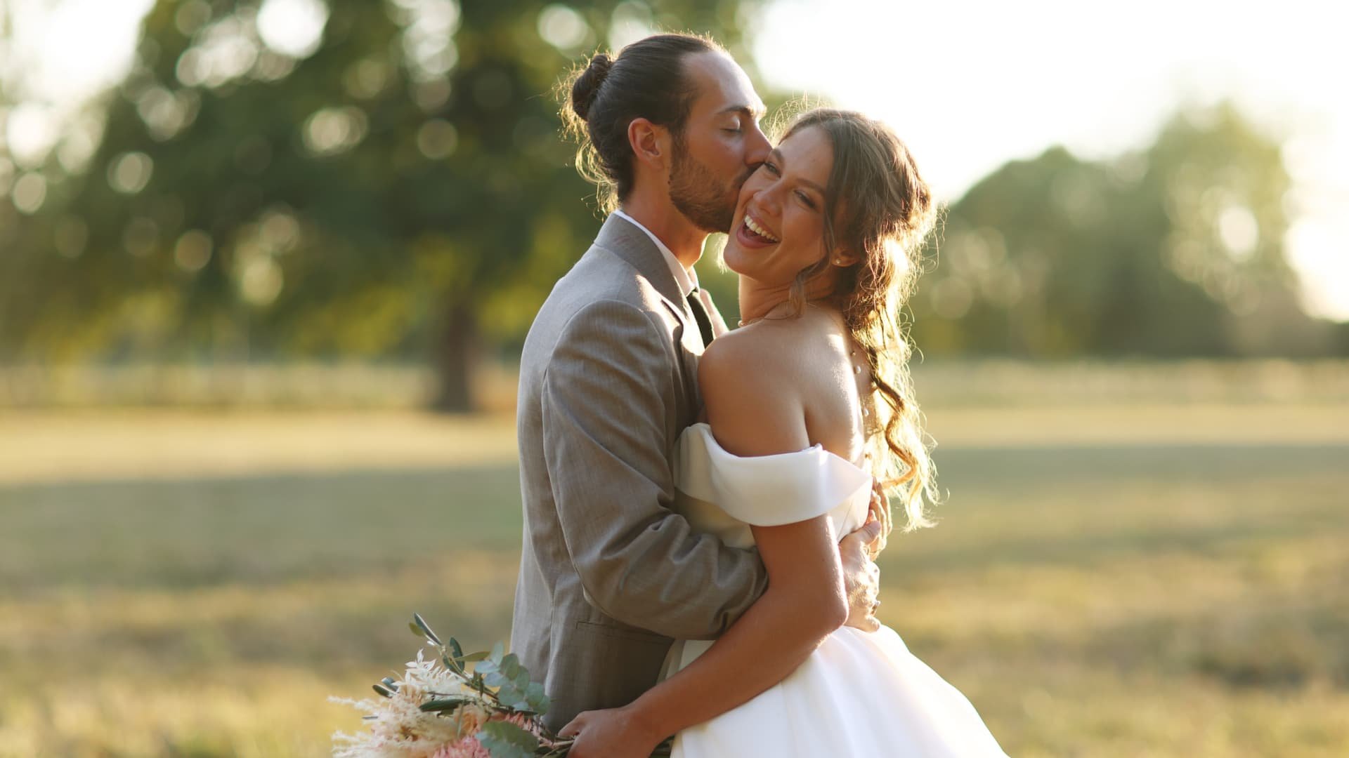 Can you get a loan for a wedding? The do's, don'ts and alternatives