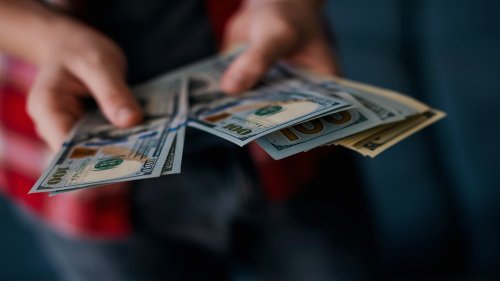 4 'get rich' habits self-made millionaires have that 93% of Americans don't—'it's not just luck,' says money expert
