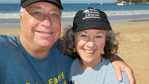 This couple retired in 1991 with $500,000 invested in mutual funds. Here's why they moved most of their money to ETFs