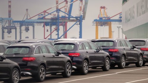 There's a massive pile-up of car, furniture exports bound for U.S. and it's spreading across European ports