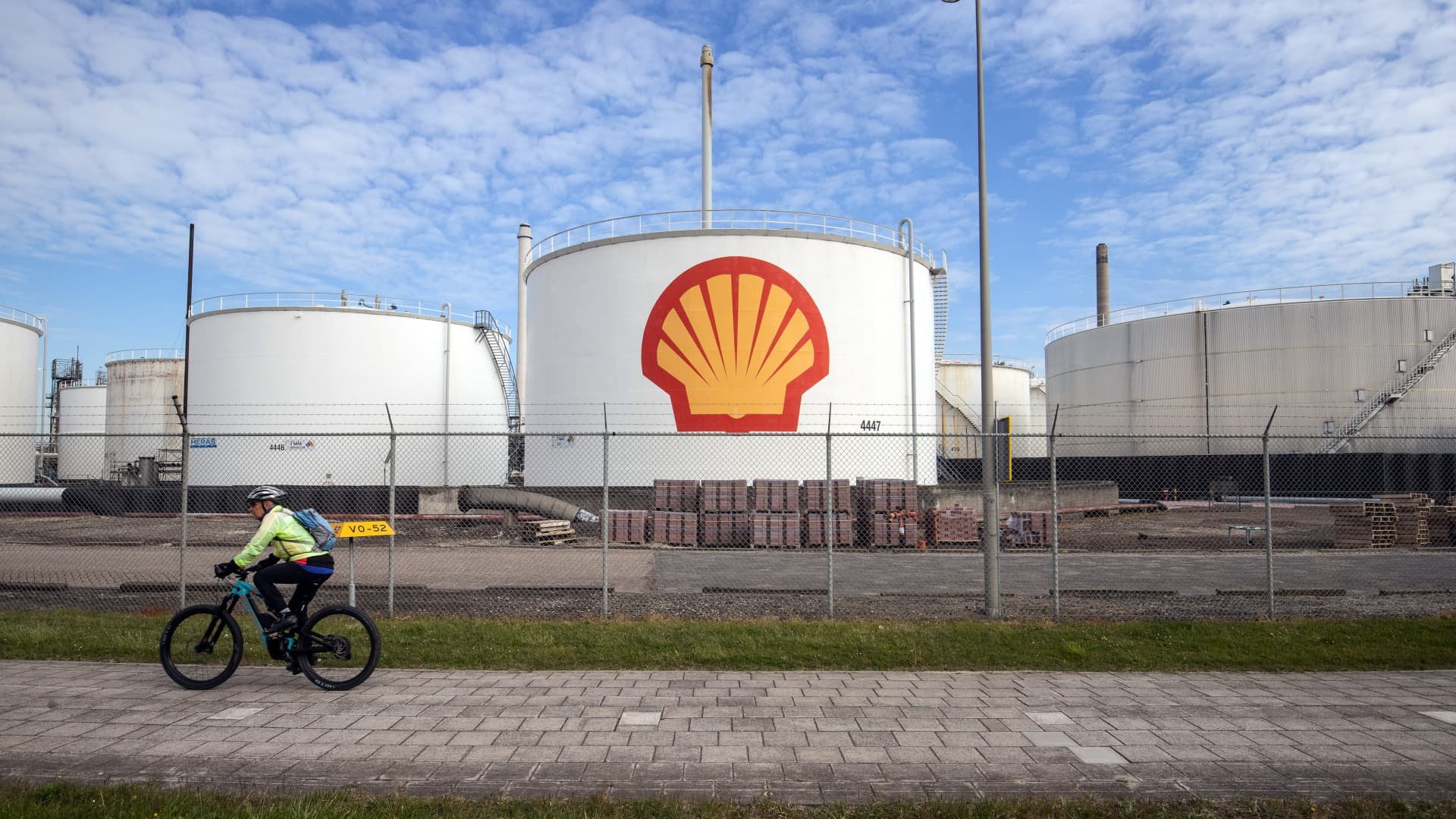 Dutch court rules oil giant Shell must cut carbon emissions by 45% by 2030 in landmark case