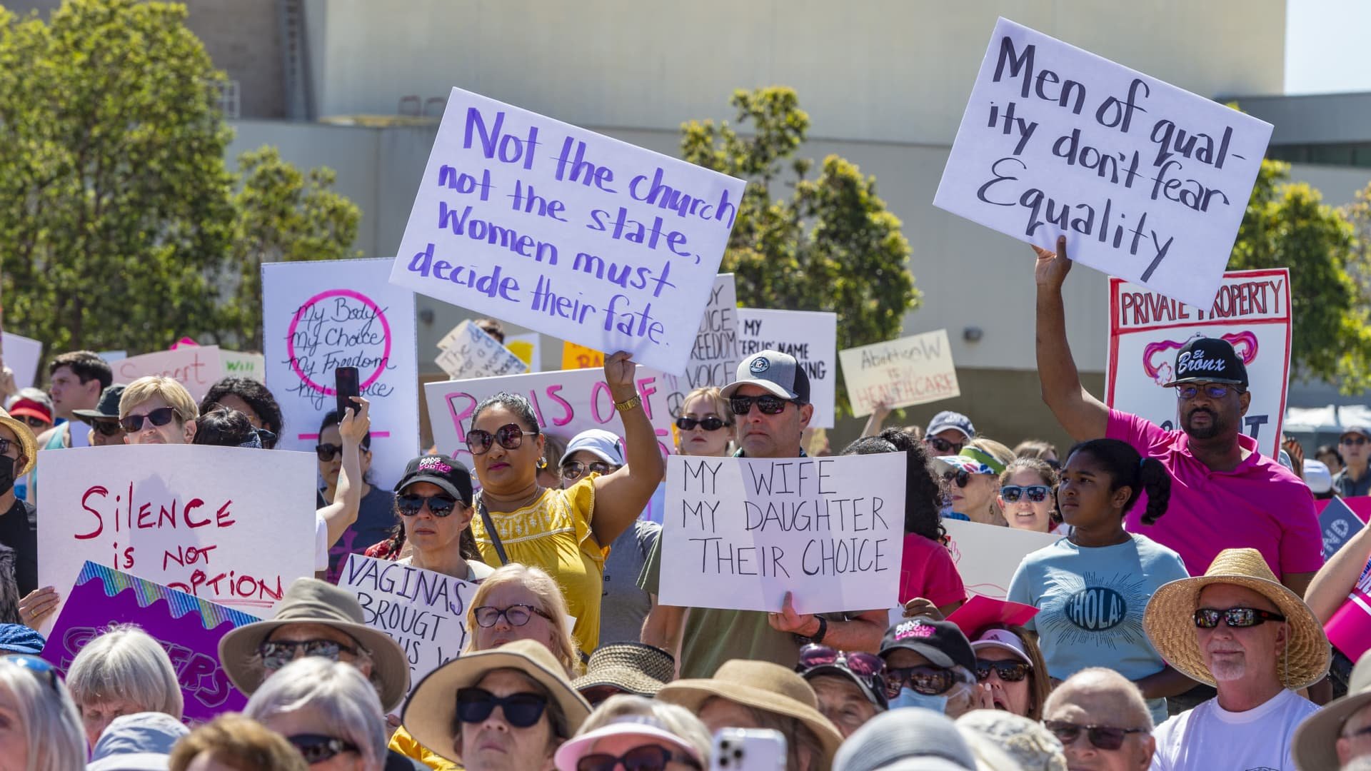 Planned Parenthood CEO: ‘All of our freedoms are on the line’ after Supreme Court overturn of Roe v. Wade