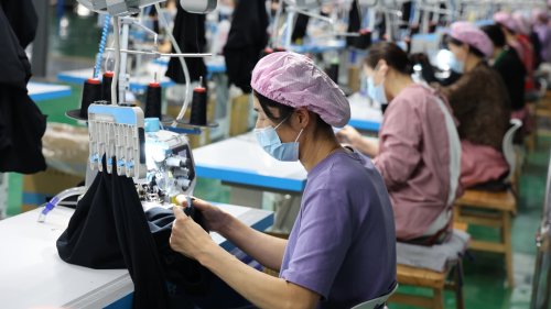 Chinese factories are stopping production and looking for new markets as U.S. tariffs bite