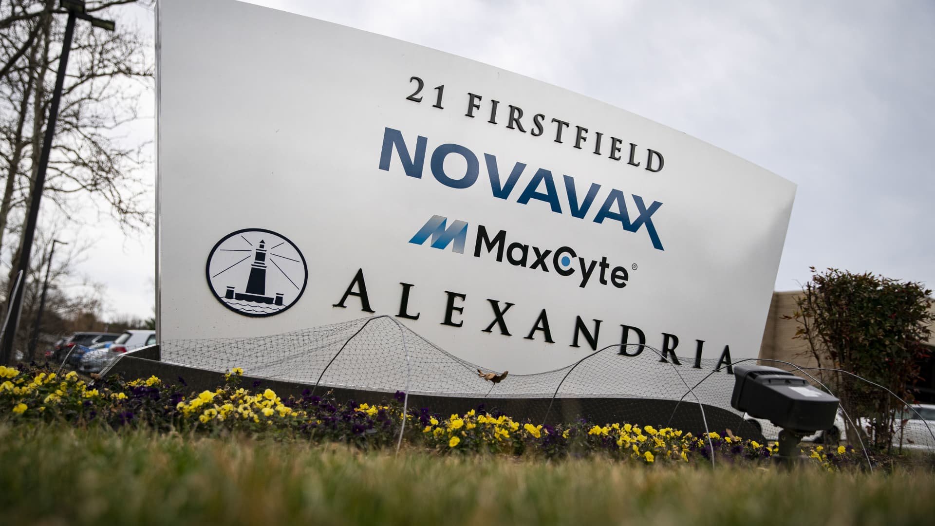 Novavax delays Covid vaccine emergency authorization submission to FDA until fourth quarter