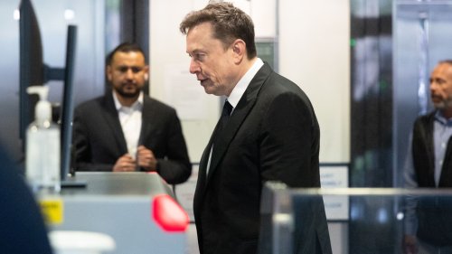 Elon Musk and Sam Altman spar on X after Apple files OpenAI lawsuit