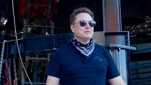 Watch Elon Musk give an update on SpaceX's massive Starship rocket