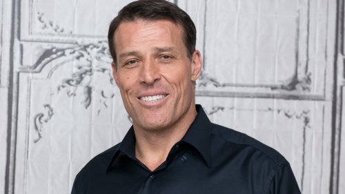 Tony Robbins: For a better quality of life, answer these 3 questions
