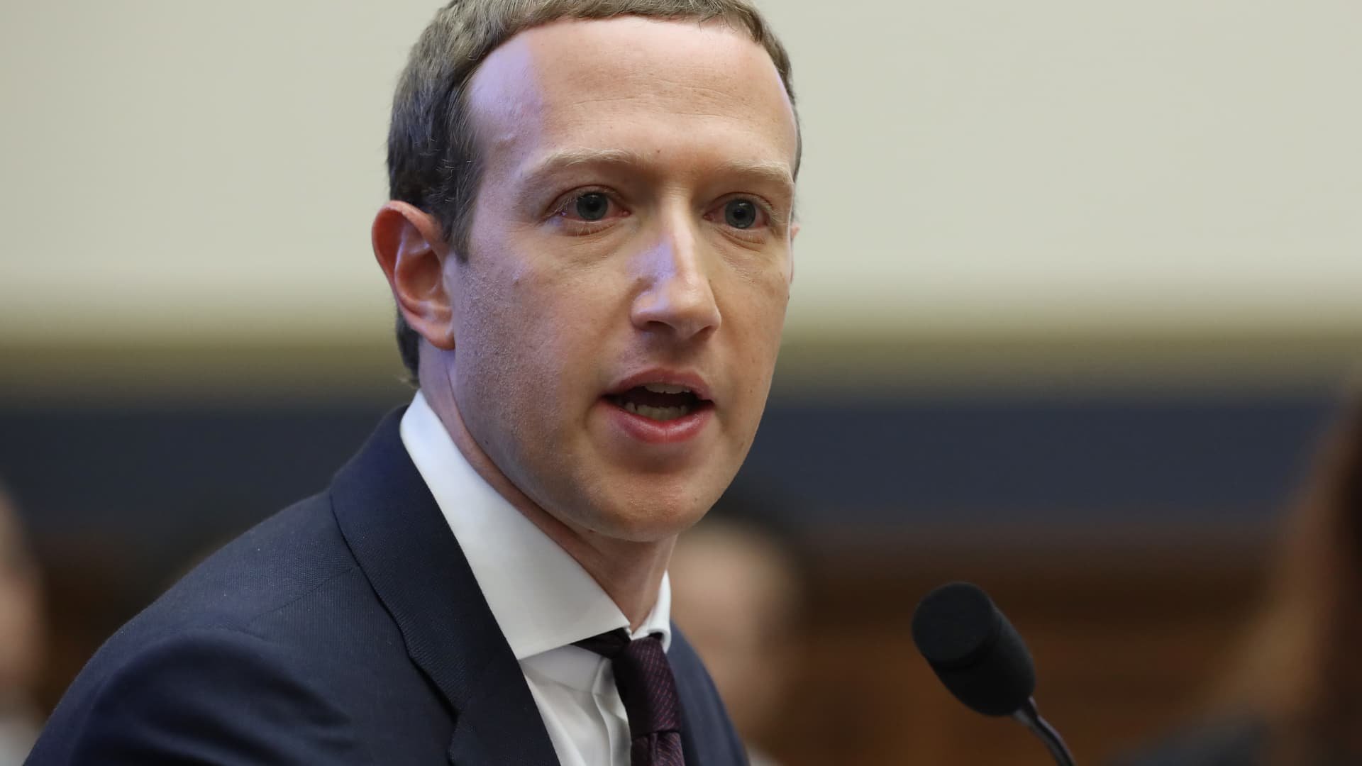 Zuckerberg slams recent negative press before painting rosy, futuristic vision for Facebook
