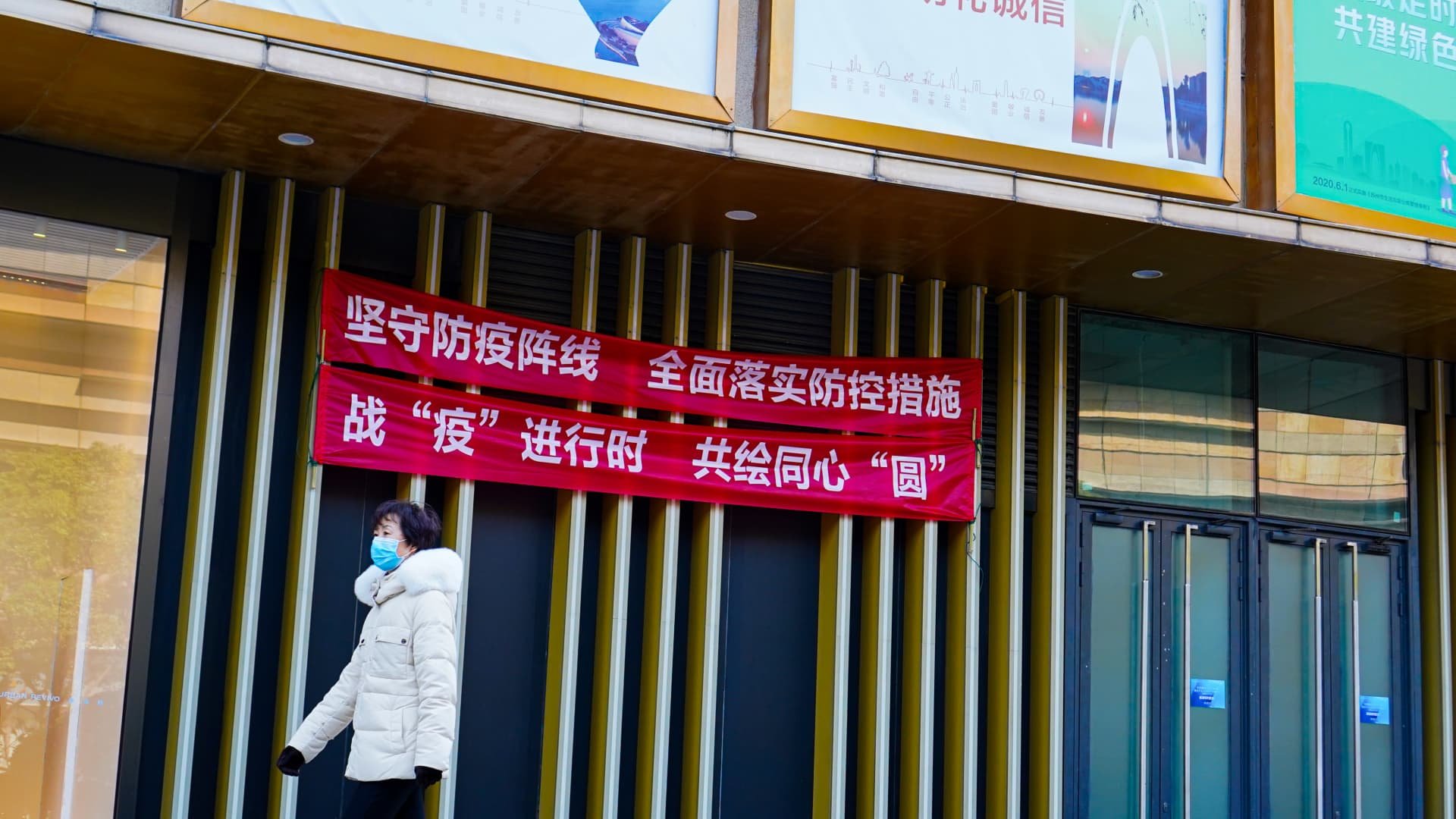China's Covid lockdowns are hitting more than just Shanghai and Beijing