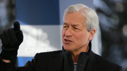 Jamie Dimon, fed up with Zoom calls and remote work, says commuting to offices will make a comeback