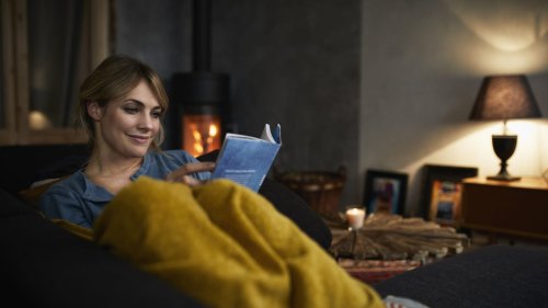 The 5 best books to help you live a happier, more balanced life in 2022, according to a burnout coach