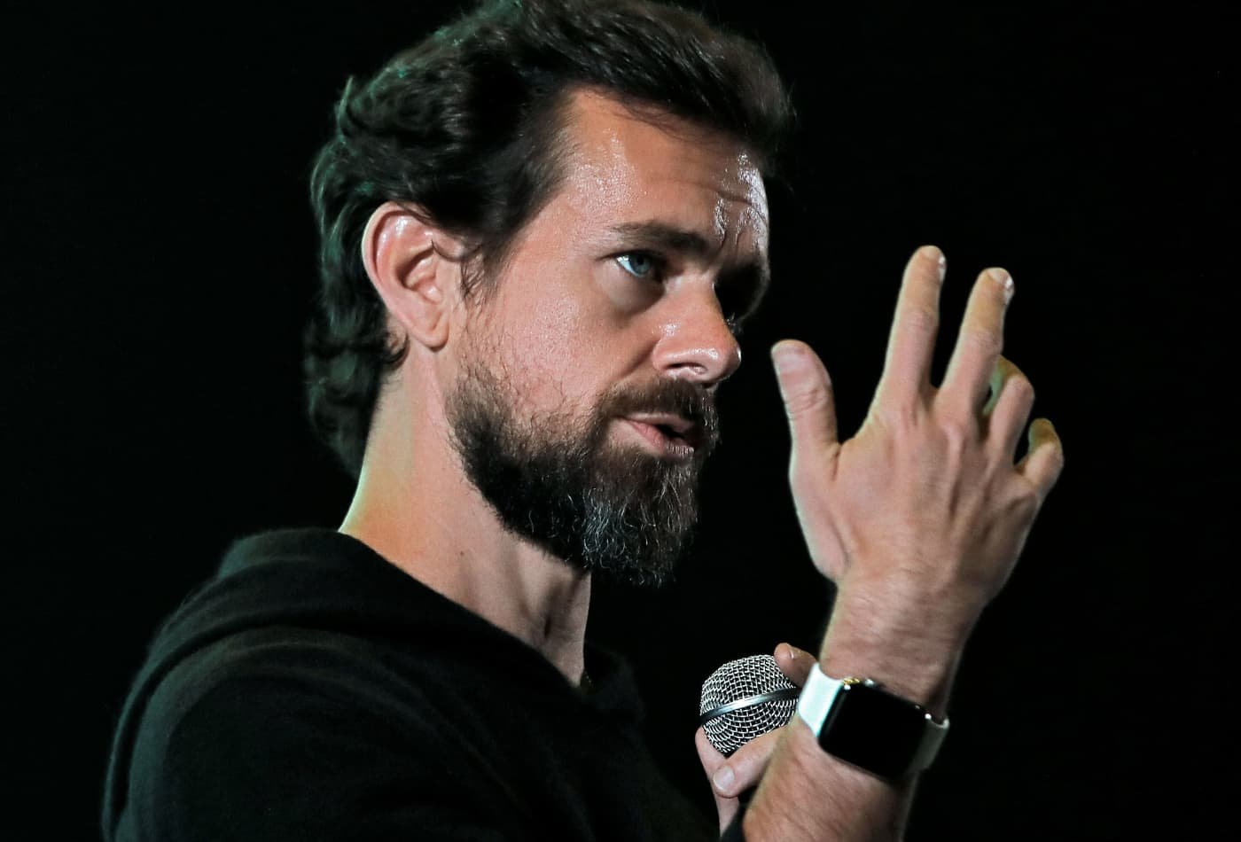Twitter CEO Dorsey keeps his job after company strikes investment deal with Elliott Management, Silver Lake
