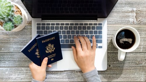 Act Quickly and You Can Renew Your Passport Online: How It Works