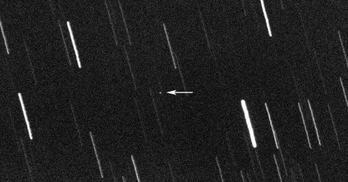 Newly discovered asteroid sneaked past Earth without smacking any satellites