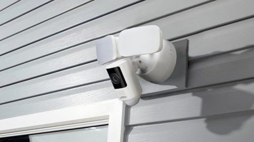 Best Home Security Cameras Without a Subscription for 2024