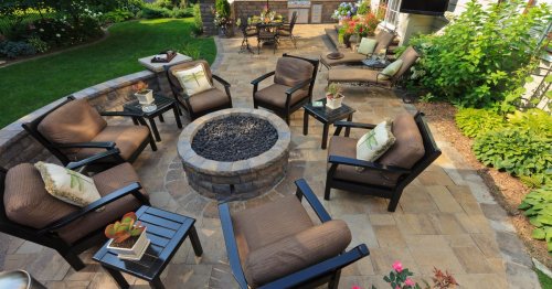 5 Ways to Smarten Your Patio This Fall