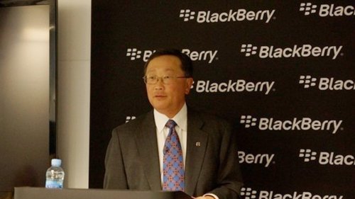 BlackBerry sales tumble 64% amid weak BB10 adoption
