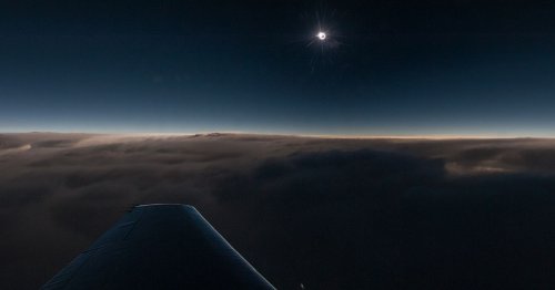 Solar eclipse chasers: Snapping shots at 44,000 feet