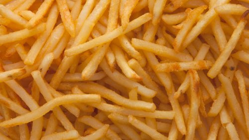 The Crispiest Air Fryer French Fries Require These 4 Steps