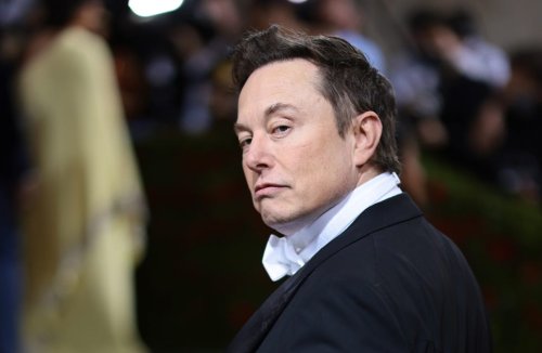 Elon Musk's Behavior an 'Embarrassment,' SpaceX Employees Reportedly Say