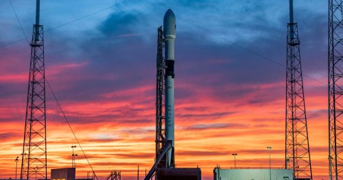 SpaceX celebrates 100th Falcon rocket launch with latest Starlink mission