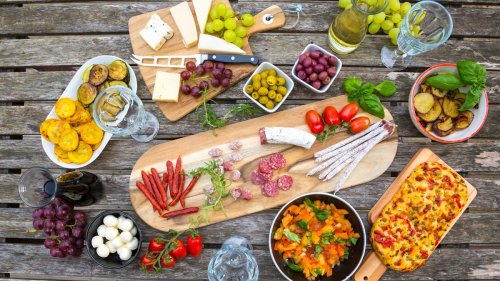 Mediterranean Diet for Beginners: Health Benefits, Foods to Eat and How It Works