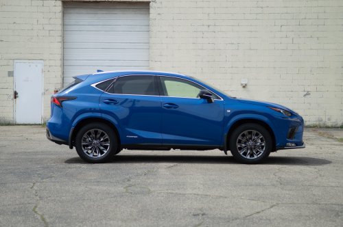 2021 Lexus NX 300h is cool and collected
