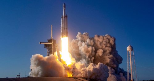SpaceX Falcon Heavy Rocket Set to Launch for the First Time in Three Years