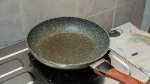 5 Foods That Deserve Better Than a Nonstick Pan (and What to Use Instead)