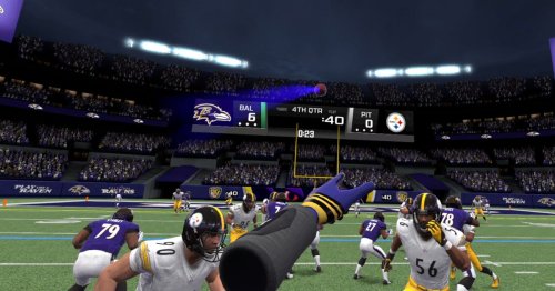 Watch Me Try to Be an NFL Quarterback in VR (NFL Pro Era Hands-On)