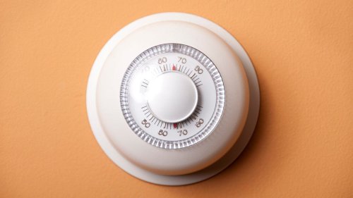 Yes, There's an Ideal Temperature to Set Your Thermostat for Winter