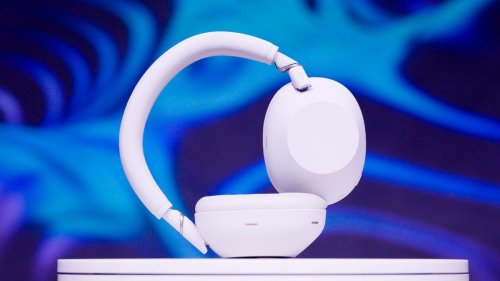 Sony WH-1000XM6 Review: Cream of the Noise-Canceling Crop