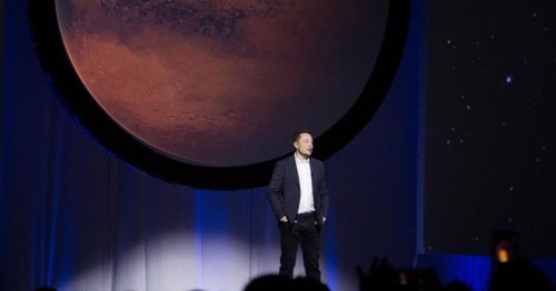 Elon Musk will share his latest moon and Mars plans with all Earthlings today