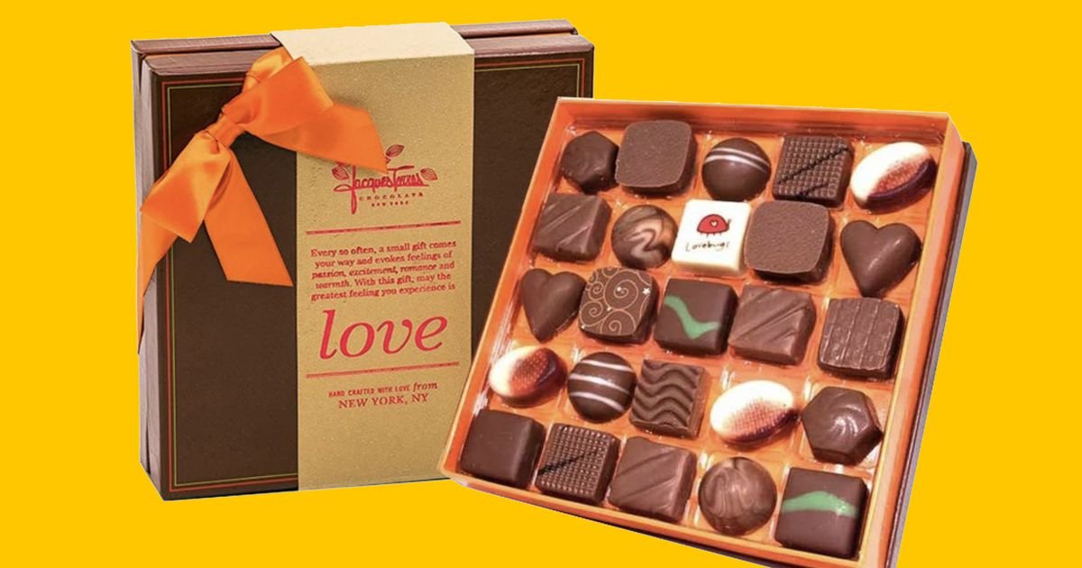10 Valentine's gifts to impress her in 2022