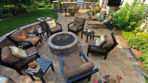 Smarten Your Patio This Memorial Day Weekend With These 5 Easy Upgrades