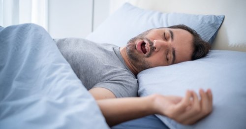 8 Warning Signs of Sleep Apnea
