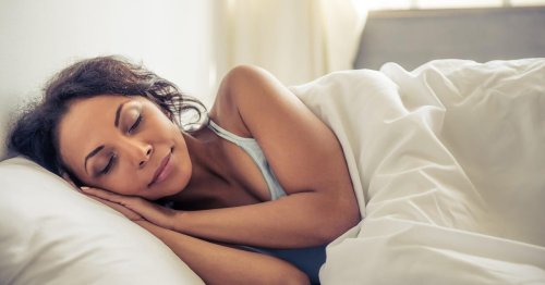 Side Sleeping: Which Side Is Best and How to Train Yourself to Do It
