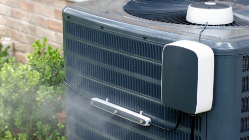 Mistbox (2017) review: Mistbox mini sprinkler system cools down your tired AC unit