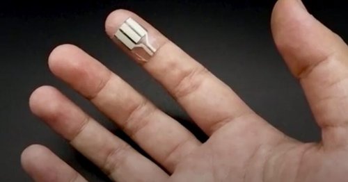 This device turns your sweaty finger into a gadget charger