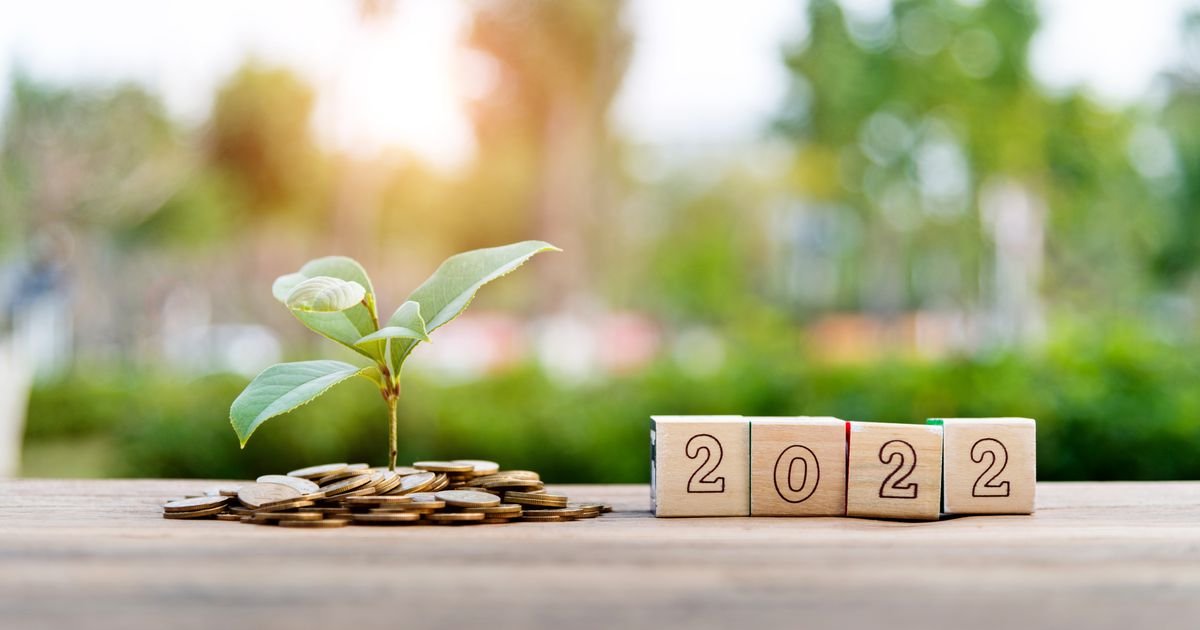 How to save, invest and earn more for a better 2022